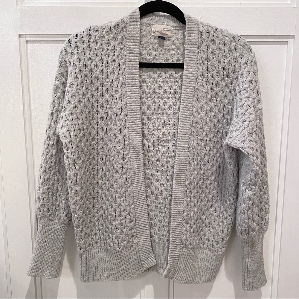 Universal Thread Sz Small Gray Cardigan